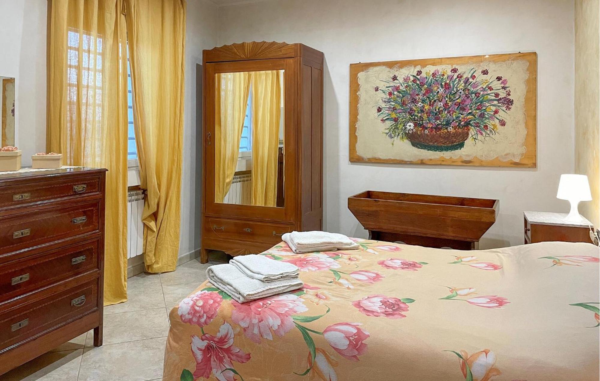 Awesome Apartment In Bari With Wifi Ngoại thất bức ảnh